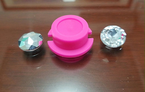 硅胶粘钻石胶水