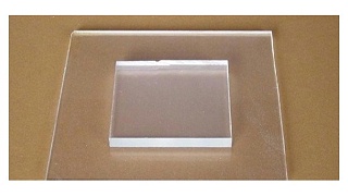 PC粘玻璃选择合适的胶水至关重要-粘塑料与玻璃胶水