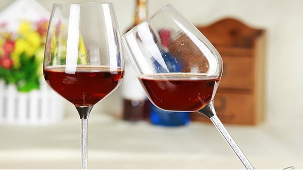 玻璃粘不锈钢，漂亮的红酒杯制作工艺