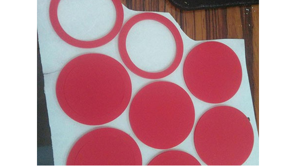 硅橡胶材质用双面胶粘不住怎么办？看这里