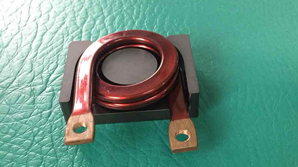 绝缘体粘漆包线用什么胶水？怎么粘？